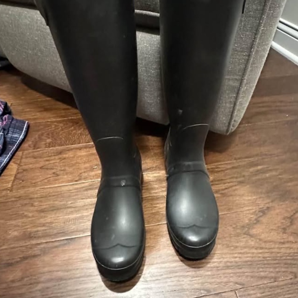 Hunter Women's Black Winter Rain Boots